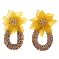 Boucle d'oreille bijoux acrylique, fleur, bijoux de mode & pour femme, plus de couleurs à choisir, 52x70mm, Vendu par paire