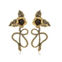 Boucles d'oreilles en alliage de zinc, Plaqué de couleur d'or antique, bijoux de mode & pour femme, protéger l'environnement, sans nickel, plomb et cadmium, 78x35mm, Vendu par paire
