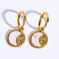 Huggie Hoop Drop Earring Brass with Shell Round gold color plated fashion jewelry & for woman golden 31mm Sold By Pair