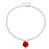 Collier de perles en plastique, alliage de zinc, avec Plastique ABS perle & résine, avec 5cm chaînes de rallonge, Rose, Placage de couleur d'or, bijoux de mode & pour femme, deux couleurs différentes, 20mm, Vendu par 42 cm brin