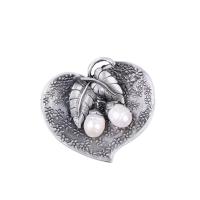 Plástico Broche Perla, aleación de zinc, con Perlas plásticas, Corazón, chapado, Joyería & unisexo, 50x50mm, Vendido por UD