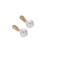 Messing Tropfen Ohrringe, mit ABS-Kunststoff-Perlen, 14 K vergoldet, für Frau, weiß, frei von Nickel, Blei & Kadmium, 46x15mm, verkauft von Paar