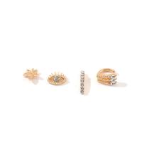aleación de zinc Stud aretes, chapado en color dorado, 4 piezas & para mujer & con diamantes de imitación, libre de níquel, plomo & cadmio, 3-15mm, Vendido por Set
