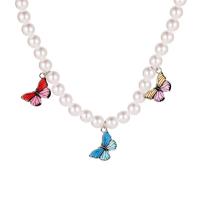 Пластиковый жемчужное ожерелье, цинковый сплав, с ABS пластик жемчужина, с 5.5cm наполнитель цепи, бабочка, ювелирные изделия моды & Женский & эмаль, разноцветный, Продан через 42 см Strand