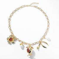 Plastik perle halskæde, Zinc Alloy, med ABS plastik perle, guldfarve belagt, mode smykker & for kvinde & med rhinestone, to forskellige farvede, 30mm, Længde 50-57 cm, Solgt af PC