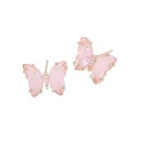 Boucles d'oreilles en laiton zircon cubique pavent, avec verre, papillon, Placage de couleur d'or, pavé de micro zircon & pour femme, plus de couleurs à choisir, 20x15mm, Vendu par paire