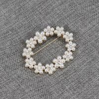 Plastic Pearl Brooch Zinc Alloy with Plastic Pearl Plating champagne gold fashion jewelry & for woman nickel lead & cadmium free Sold By PC