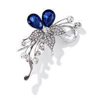 Rhinestone Brooch Zinc Alloy fashion jewelry & for woman & with rhinestone silver color nickel lead & cadmium free Sold By PC
