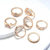 Ensemble d’anneau en alliage de zinc, Placage de couleur d'or, 7 pièces & bijoux de mode & pour femme & avec strass, protéger l'environnement, sans nickel, plomb et cadmium, Vendu par fixé