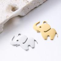 Stainless Steel Animal Pendants 304 Stainless Steel Elephant Vacuum Ion Plating fashion jewelry & DIY Sold By Bag