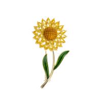 Cubic Zirconia Brooch, Brass, Sunflower, fashion jewelry & micro pave cubic zirconia & for woman, golden, nickel, lead & cadmium free, 48x24mm, Sold By PC
