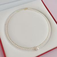 Ferskvandsperle Messing kæde halskæde, med Messing, med 1.57inch extender kæde, mode smykker & for kvinde, hvid, 4-5mm,9mm, Længde Ca. 15.75 inch, Solgt af PC