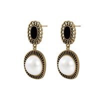 Messing Tropfen Ohrringe, mit Kunststoff Perlen, goldfarben plattiert, für Frau, weiß und schwarz, frei von Nickel, Blei & Kadmium, 17x34mm, verkauft von Paar