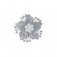 Rhinestone Brooch Zinc Alloy with Plastic Pearl plated for woman & with rhinestone 25-67mm Sold By PC