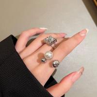 Messing Fingerring, mit Kunststoff Perlen, Platinfarbe platiniert, einstellbar & für Frau, keine, Bohrung:ca. 1mm, Größe:6-8, verkauft von PC