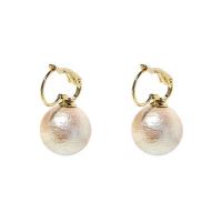 Zinc Alloy Drop Earrings Plastic Pearl with Zinc Alloy Round gold color plated & for woman Sold By Pair