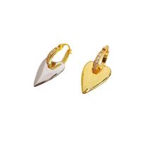 Boucles d'oreilles pendantes en laiton, Placage, pour femme & avec strass, plus de couleurs à choisir, 17.30x35.50mm, Vendu par paire