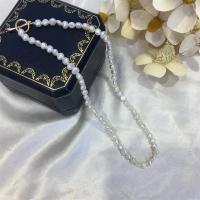 Freshwater Pearl Brass Chain Necklace, Pérolas de água doce, with cobre, joias de moda & para mulher, branco, comprimento Aprox 17 inchaltura, vendido por PC