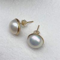 Sladkovodní Pearl náušnice, s Mosaz, barva pozlacený, módní šperky & pro ženy, bílý, 11-12mm, Prodáno By Pair