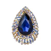 Rhinestone Brooch Zinc Alloy Teardrop fashion jewelry & for woman & with rhinestone nickel lead & cadmium free Sold By PC