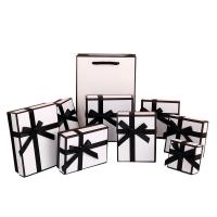 Κοσμήματα Gift Box, Χαρτί, διαφορετικό μέγεθος για την επιλογή & με διακόσμηση κορδέλα bowknot, περισσότερα χρώματα για την επιλογή, Sold Με PC