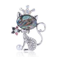 Shell Brooch Zinc Alloy with Abalone Shell & Plastic Pearl Cat silver color plated for woman & with rhinestone green nickel lead & cadmium free Sold By PC