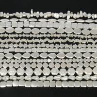 Peties perles de la mer du sud, Shell Pearl, Forme différente pour le choix & DIY & normes différentes pour le choix, plus de couleurs à choisir, Vendu par Environ 35-40 cm brin