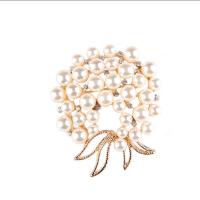 Plastic perle broche, Zinc Alloy, med Plastic Pearl, guldfarve belagt, mode smykker & for kvinde & med rhinestone, gylden, nikkel, bly & cadmium fri, 40x46mm, Solgt af PC