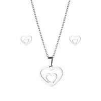 Fashion Stainless Steel Jewelry Sets Stud Earring & necklace 304 Stainless Steel Heart 2 pieces & fashion jewelry & for woman silver color Length Approx 17.72 Inch Sold By Set