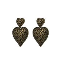 Brass Drop Earring Heart vintage & fashion jewelry & for woman nickel lead & cadmium free Sold By Pair