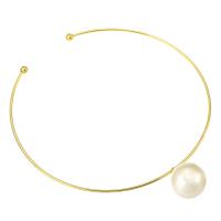 Collier en laiton, avec Plastique ABS perle, Placage de couleur d'or, bijoux de mode & ouvert, doré, 25x29x25mm, Diamètre intérieur:Environ 141mm, Vendu par PC