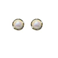 Brass Stud Earring, with Plastic Pearl, 18K gold plated, fashion jewelry & for woman, golden, nickel, lead & cadmium free, 18x18mm, Sold By Pair