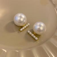 Goujon Laiton, avec perle de plastique, bijoux de mode & pour femme, doré, protéger l'environnement, sans nickel, plomb et cadmium, 25x17mm, Vendu par paire