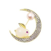 Tibetan Style Brooches, with Shell Pearl, fashion jewelry & for woman & with rhinestone, nickel, lead & cadmium free, 28x32mm, Sold By PC