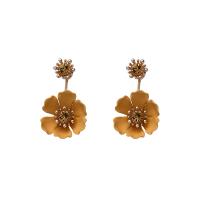 Zinc Alloy Stud Earring Flower gold color plated stoving varnish & for woman & with rhinestone Sold By Pair