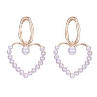 Zinc Alloy Stud Earring with Plastic Pearl Heart fashion jewelry & for woman & hollow white nickel lead & cadmium free Sold By Pair