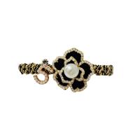 Zinc Alloy Alligator Hair Clip with Plastic Pearl Daisy gold color plated fashion jewelry & for woman 60mm Sold By PC