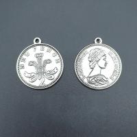 Tibetan Style Flat Round Pendants, antique silver color plated, vintage & DIY, nickel, lead & cadmium free, 29x26mm, Approx 100PCs/Bag, Sold By Bag