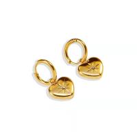 Titan Stahl Ohrring, Titanstahl, Herz, goldfarben plattiert, Modeschmuck & Micro pave Zirkonia & für Frau, goldfarben, 15.7*2mm,28.4mm, verkauft von Paar