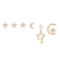 metal Aretes, Luna y estrella, chapado en color dorado, 6 piezas & micro arcilla de zirconia cúbica & para mujer, 3-12mm, Vendido por Set