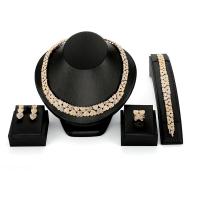 Zinklegierung Schmucksets, Fingerring & Armband & Ohrring & Halskette, goldfarben plattiert, 4 Stück & für Frau & mit Strass, frei von Nickel, Blei & Kadmium, verkauft von setzen