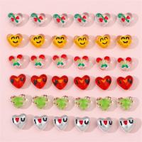 Resin Jewelry Beads, Heart, DIY & different designs for choice & enamel, more colors for choice, 15x17mm, Hole:Approx 1.5mm, 2PCs/Bag, Sold By Bag