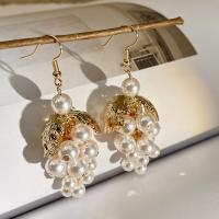 Messing oorhangers, met Plastic Pearl, echt goud verguld, mode sieraden & voor vrouw, gouden, nikkel, lood en cadmium vrij, 65mm, Verkocht door pair