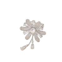 Freshwater Pearl Brooch Brass with Freshwater Pearl Flower plated fashion jewelry & micro pave cubic zirconia & for woman nickel lead & cadmium free Sold By PC