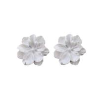 Acrylique boucle d oreille dormeuse, fleur, Style coréen & pour femme, blanc, 25x25mm, Vendu par paire