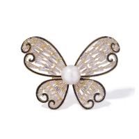 Freshwater Pearl Brooch, Brass, with Freshwater Pearl, Butterfly, Vacuum Ion Plating, micro pave cubic zirconia & for woman, golden, nickel, lead & cadmium free, 51x38mm, Sold By PC