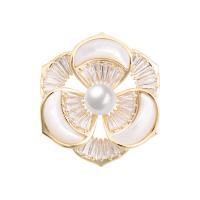 Freshwater Pearl Brooch, Brass, with Freshwater Pearl, Flower, Vacuum Ion Plating, fashion jewelry & micro pave cubic zirconia & for woman, golden, nickel, lead & cadmium free, 31mm, Sold By PC