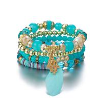 Bracelet de perles de verre, Des billes de verre, avec plume & cristal & résine & alliage de zinc, Placage de couleur d'or, 4 pièces & bijoux de mode & pour femme, plus de couleurs à choisir, Longueur:18 cm, Vendu par fixé