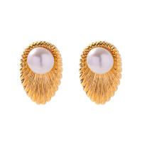 Brass Stud Earring, with Freshwater Pearl, Feather, gold color plated, vintage & for woman, 15.40x22.70mm, Sold By Pair