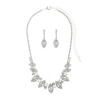 Schmucksets, Ohrring & Halskette, Strass, mit Kunststoff Perlen & Messing, silberfarben plattiert, für Frau, 5.5cm,3.2cm, Länge:45 cm, verkauft von setzen